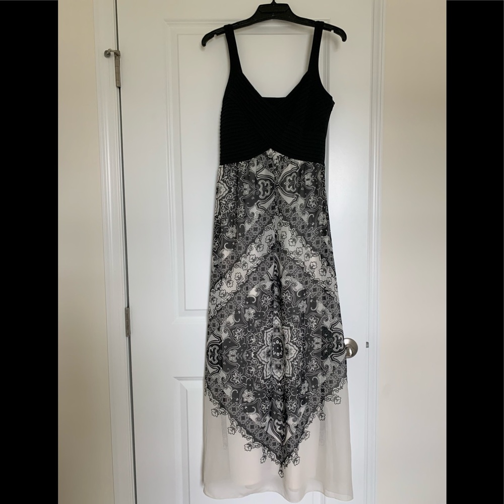 Bethany Black and white dress